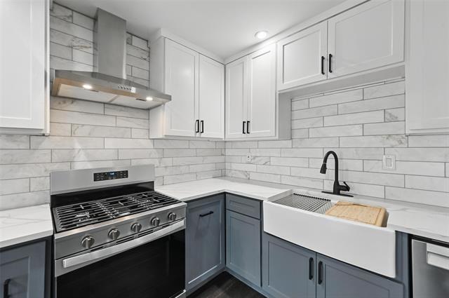Building Photo - 2134 W Amherst Ave