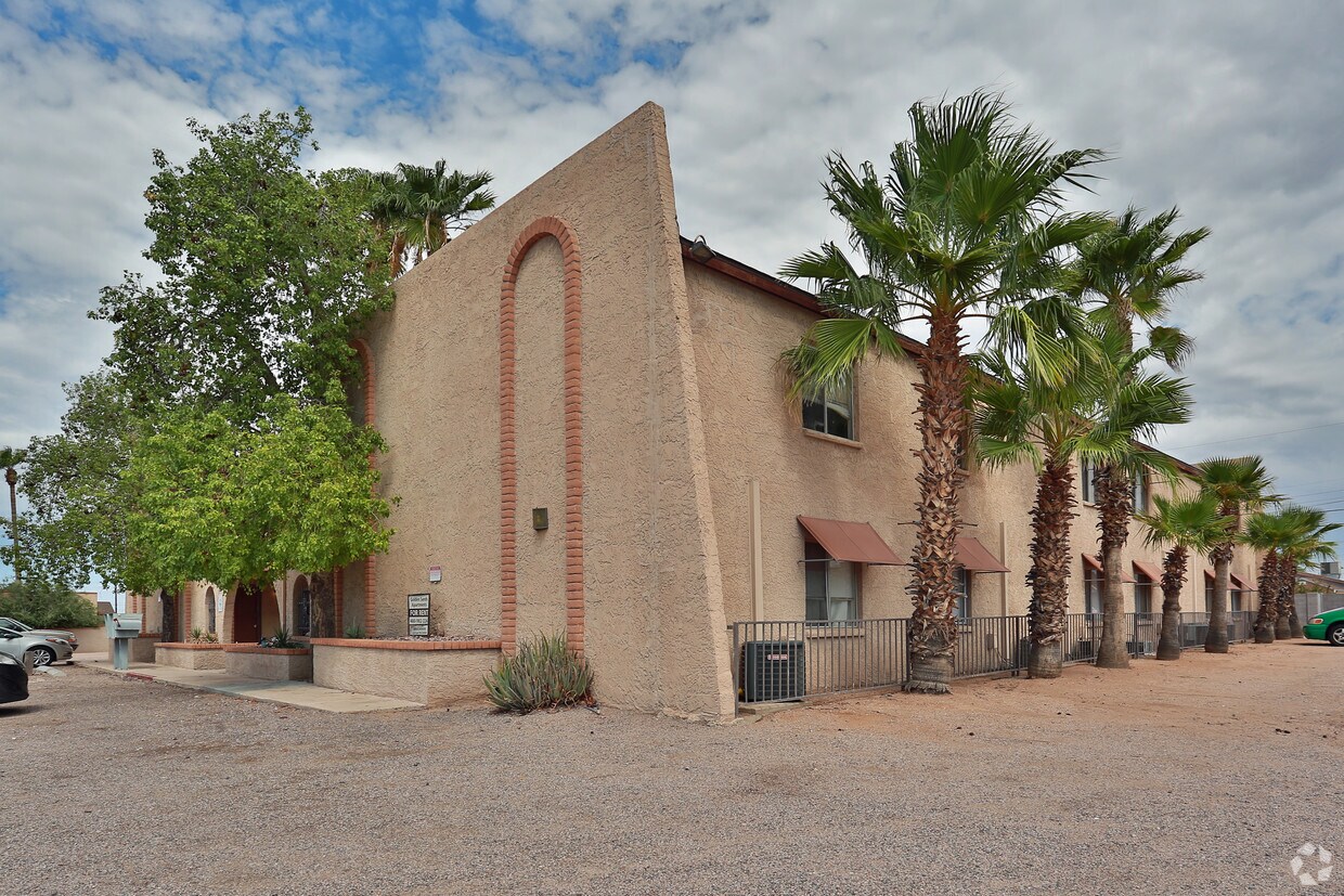 Golden Sands Resorts Apartments Apache Junction, AZ