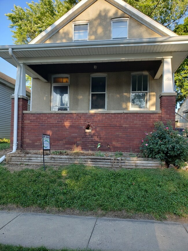 Building Photo - 1012 S 14th St