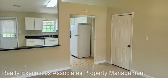 Foto del edificio - 3 br, 2 bath House - 1849 Tillery Square