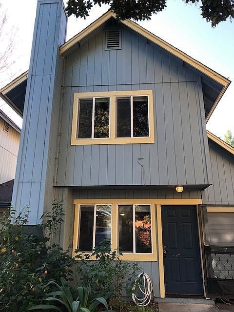 Primary Photo - Sebastopol FINE FAMILY HOUSE