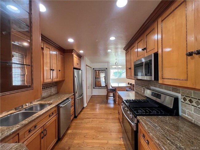 Building Photo - 8322 Regis Way