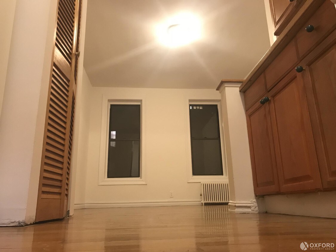 Building Photo - 322 East 59th Street