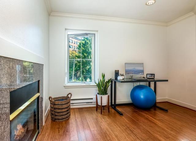Building Photo - 1 bedroom in Seattle WA 98109