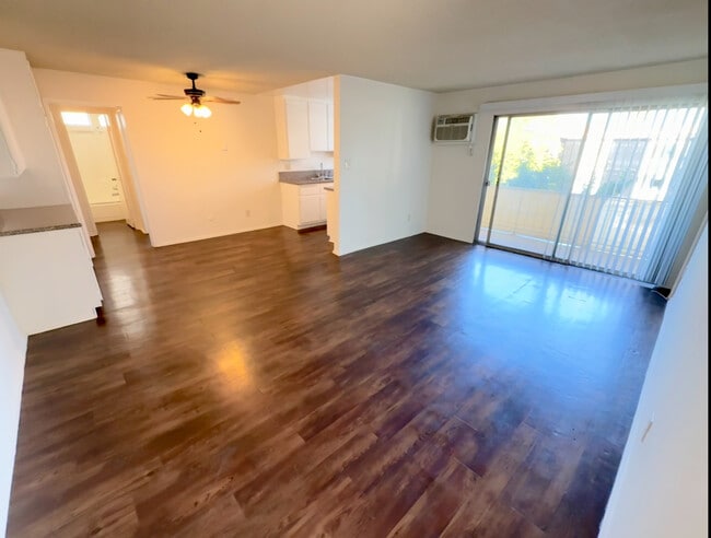 Building Photo - 3775 S Canfield Ave