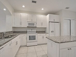 Building Photo - 1645 Baseline Ln