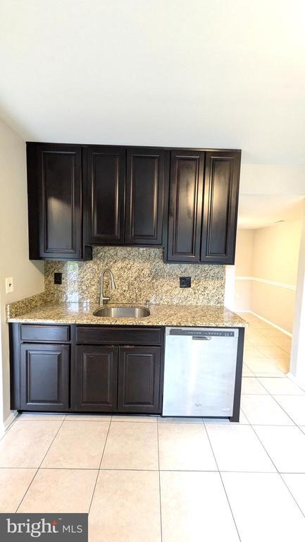 Foto del edificio - 1517 Winterberry Dr