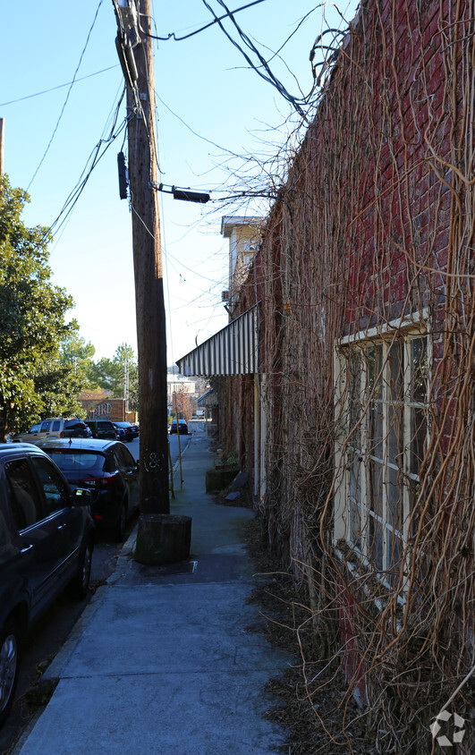 Foto del edificio - 691 John Wesley Dobbs Ave