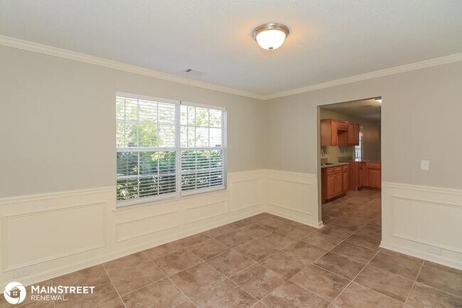 Building Photo - 655 Wildboar Ct, Fairburn, GA 30213