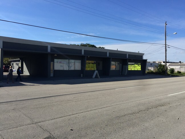 Building Photo - 121 N Dixie Hwy