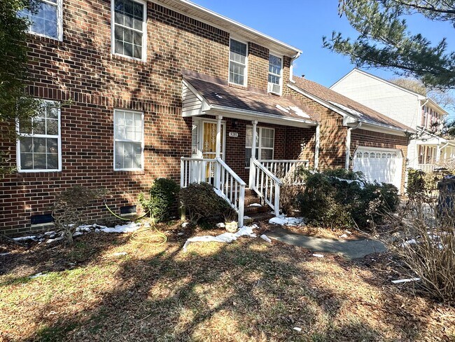 Foto del edificio - 9385 Pine Tree Rd