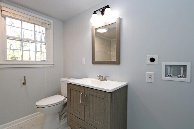 Foto del edificio - 2921 Haverford Ln SE