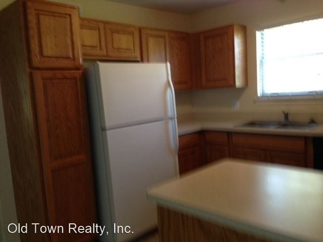 Building Photo - 2 br, 2.5 bath House - 3512 Burbank