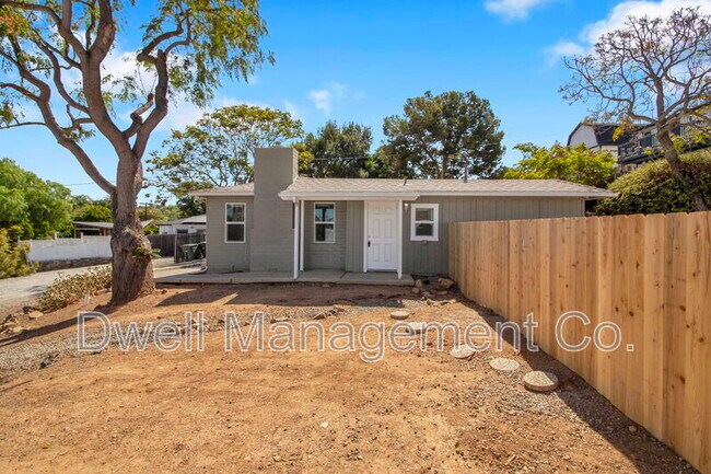 Foto del edificio - 9105 Rosedale Dr