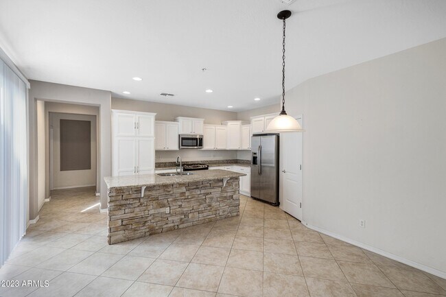 Foto del edificio - 28739 N 20th Ln