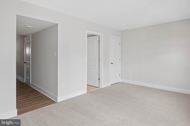 Building Photo - 29424 Oxford Dr