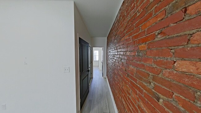 Foto del edificio - 3331 N Howard St