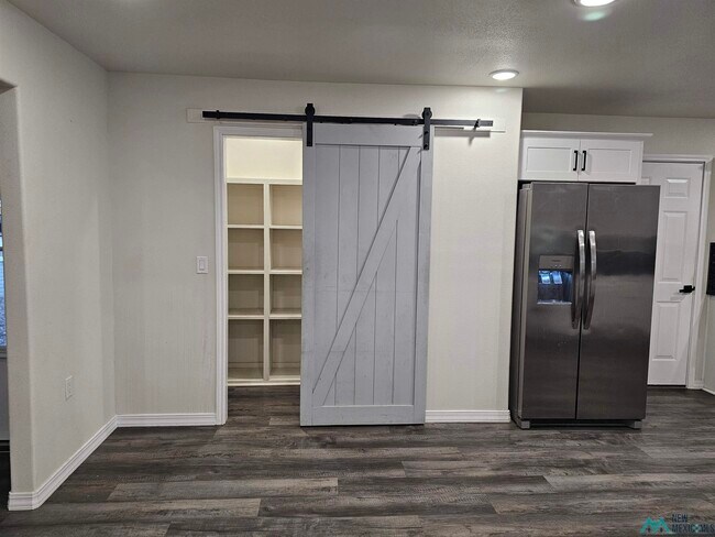 Building Photo - 1812 Jonquil Park Dr