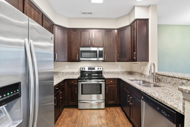 Foto del edificio - Beautiful 3-Bedroom Townhome in Hampton, VA | Available Sept 21