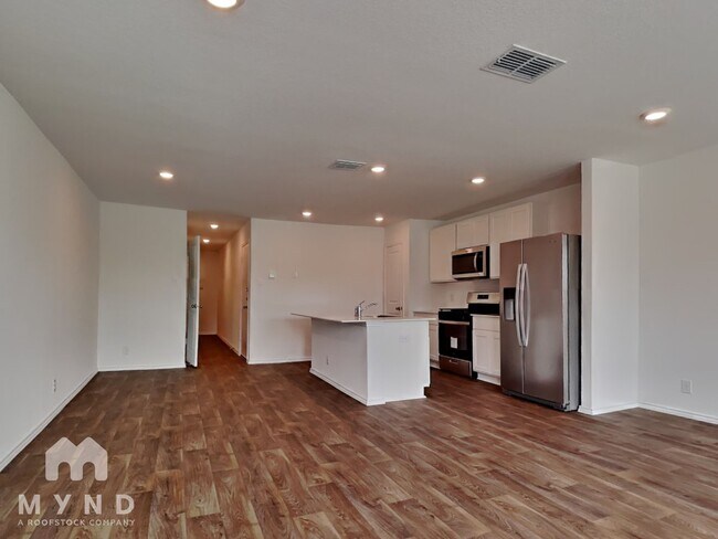 Foto del edificio - 5714 Agate Cir