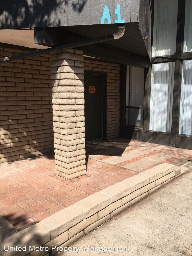 Foto del edificio - 1131 Tapadero Dr