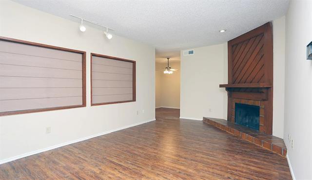 Building Photo - 9254 Forest Ln