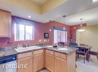 Foto del edificio - 12222 E Paradise Village Pkwy S