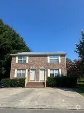 Building Photo - 1239 Village Way