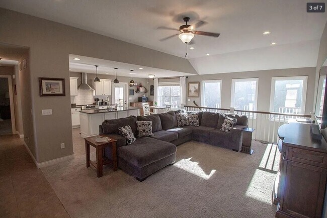 Foto del edificio - 3314 Crabapple Ln