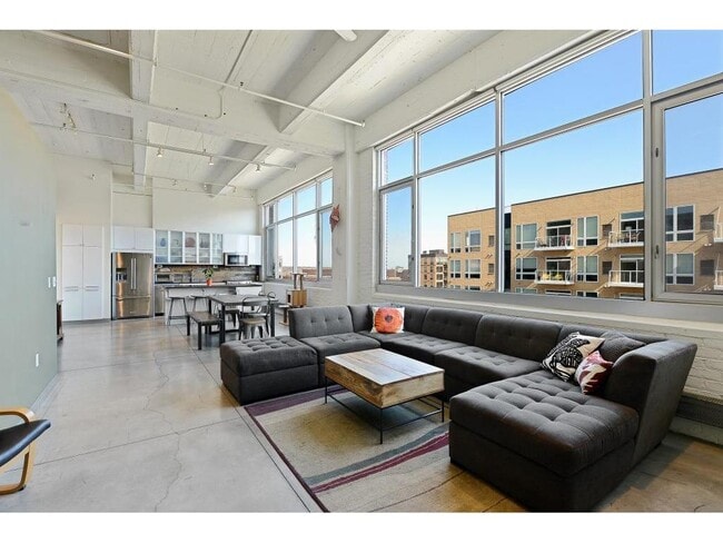 Foto del edificio - 700 N Washington Ave