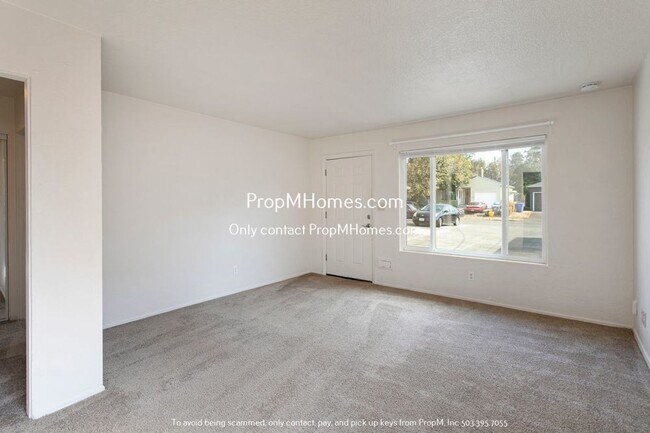 Foto del edificio - Move-In Special! Sleek 2BR in NE Portland ...