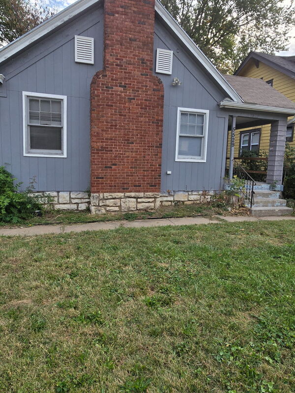 Foto del edificio - 5529 Michigan Ave