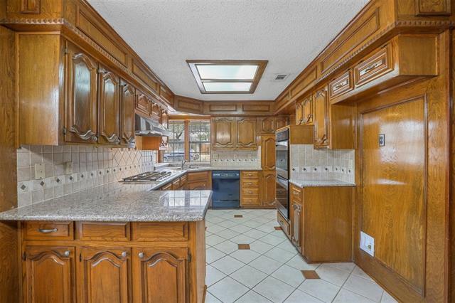 Building Photo - 9738 Windham Dr
