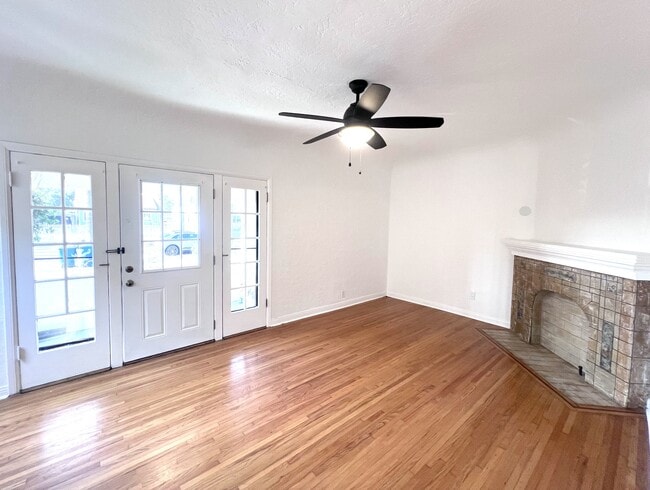 Foto del edificio - 4626 6th Ave