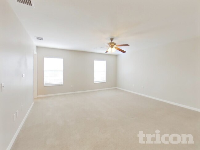Building Photo - 12134 Fern Haven Ave