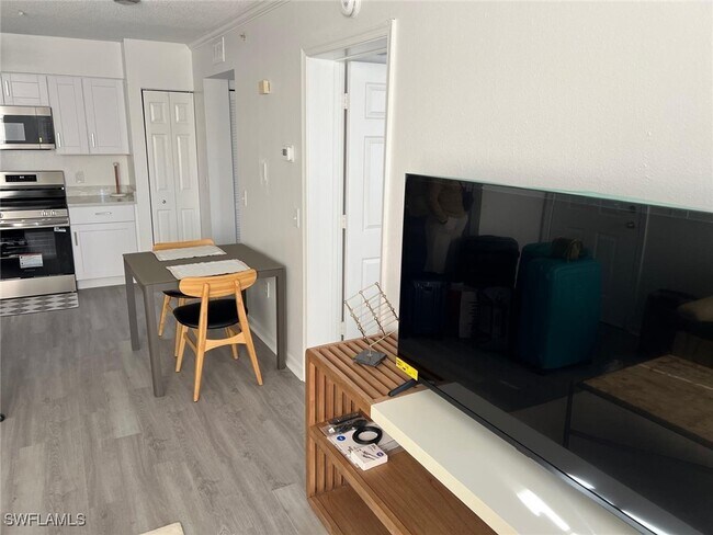 Foto del edificio - 8687 River Homes Lane