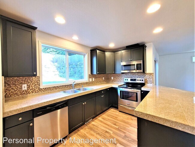 Foto del edificio - 4 br, 2.5 bath House - 5407 N ST