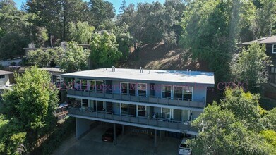 Building Photo - 17 Shelley Dr