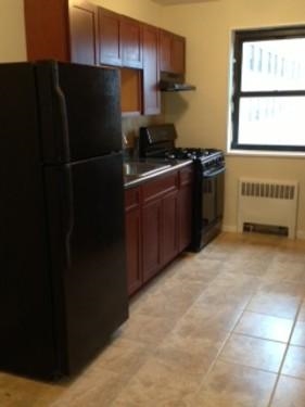Kitchen - 242 N Oraton Pky