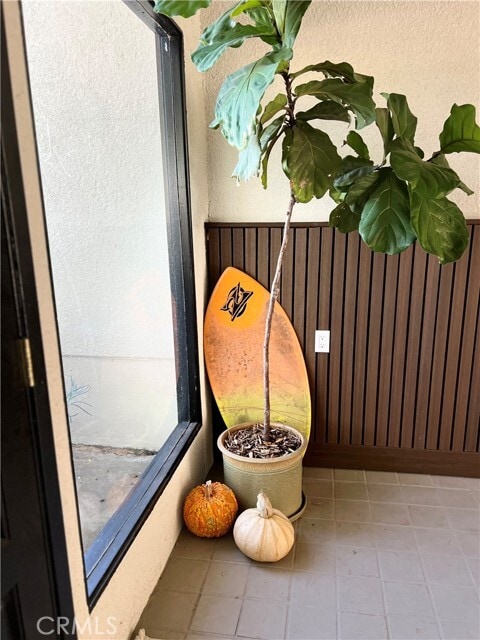 Building Photo - 6679 Linda Vista Rd