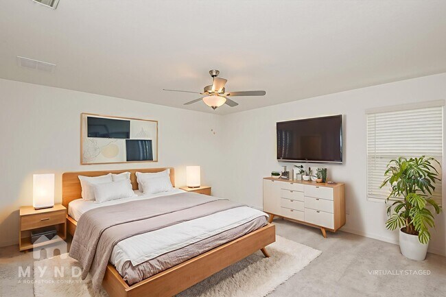 Foto del edificio - 2717 Mistwood Dr