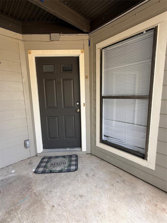 Foto del edificio - 10616 Mellow Meadow Dr