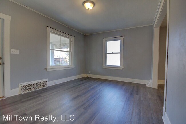 Building Photo - 2 br, 1 bath House - 1233 Eastern Ave