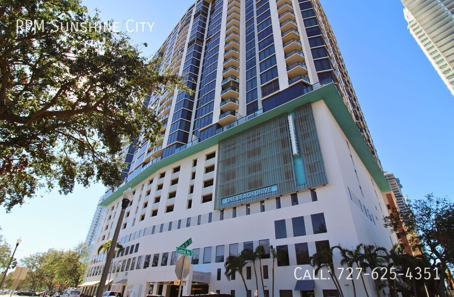 Foto principal - Luxury Living with Breathtaking City Views...