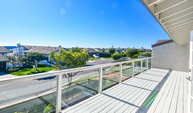 Building Photo - 7 Sandbar Dr