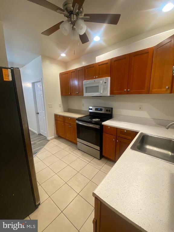 Foto del edificio - 1233 Greylock St