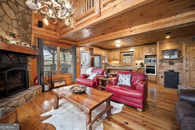 Building Photo - 1274 Foxhound Trail NE