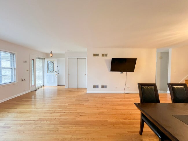 Foto del edificio - 4716 Thatcher Ave