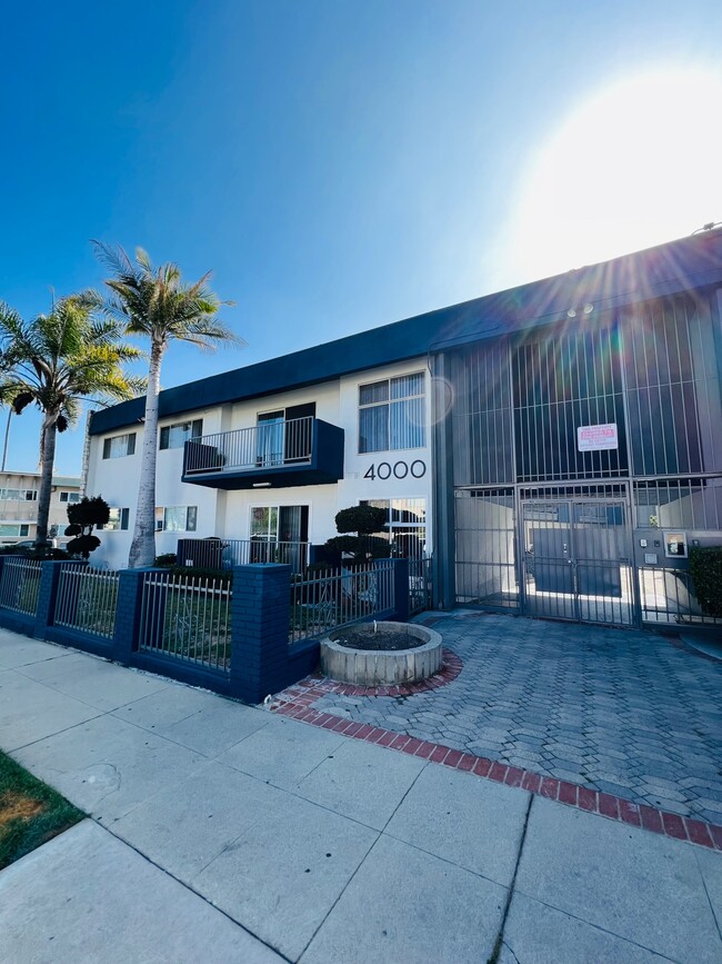Building Photo - 4000 Ursula Ave