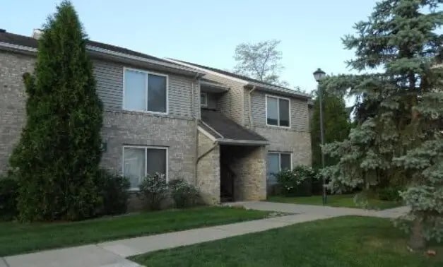 Building Photo - 100 E Cook Rd